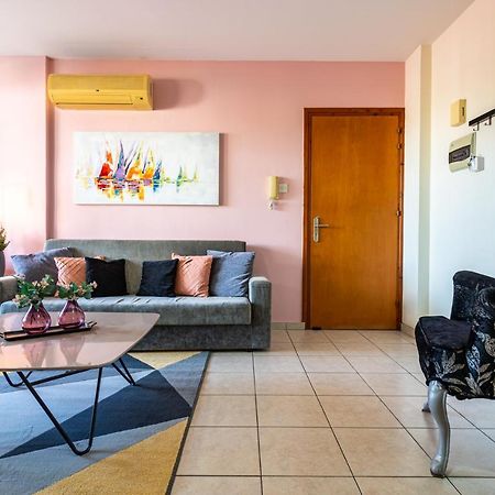 Freya 1-Bedroom Apartment In Larnaca Buitenkant foto